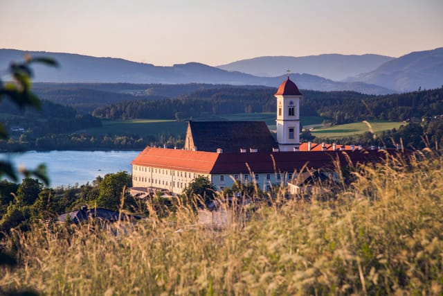 Stift St. Georgen am Laengsee