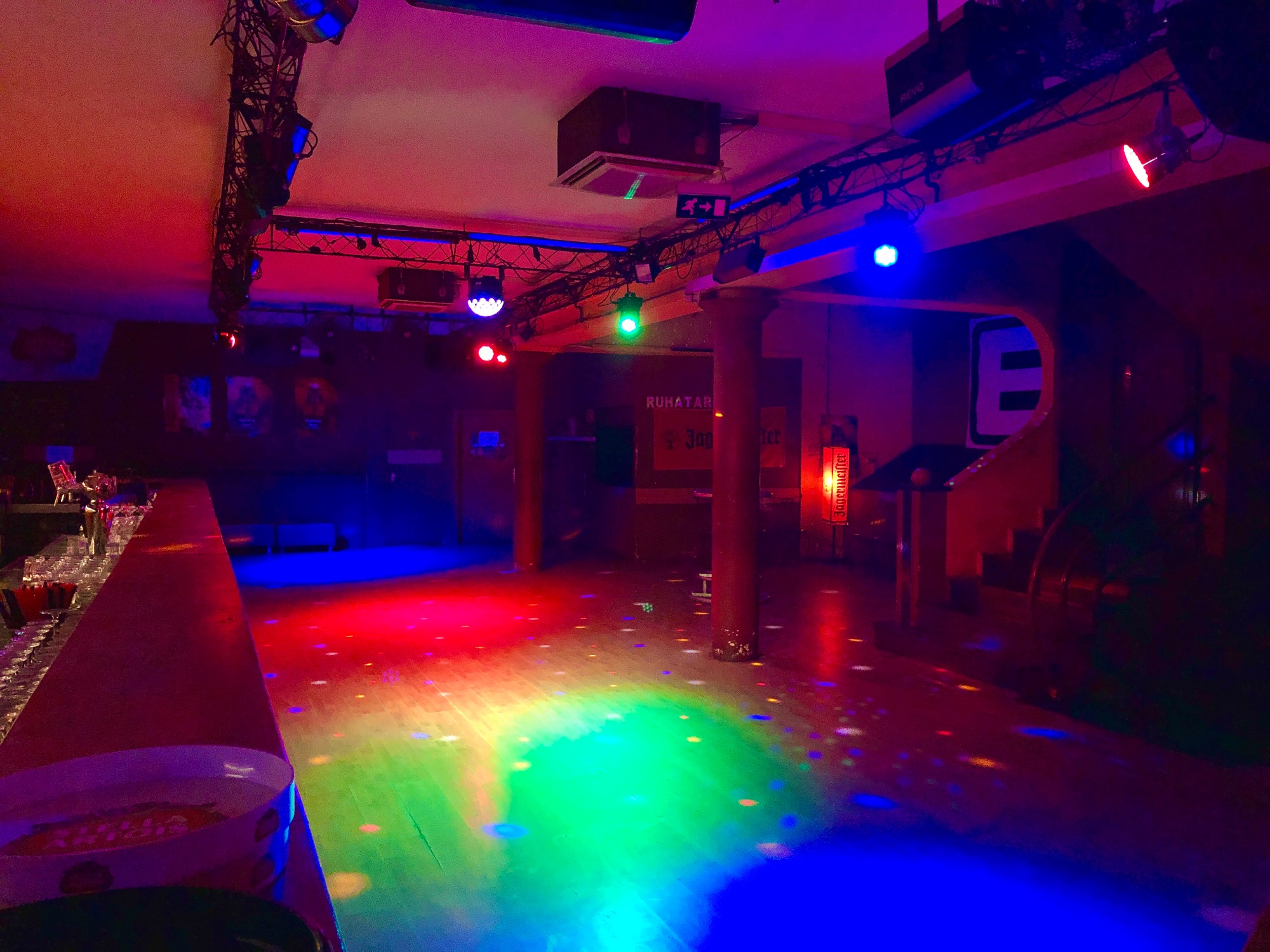 Glob Royal Club â 2. fotĂł