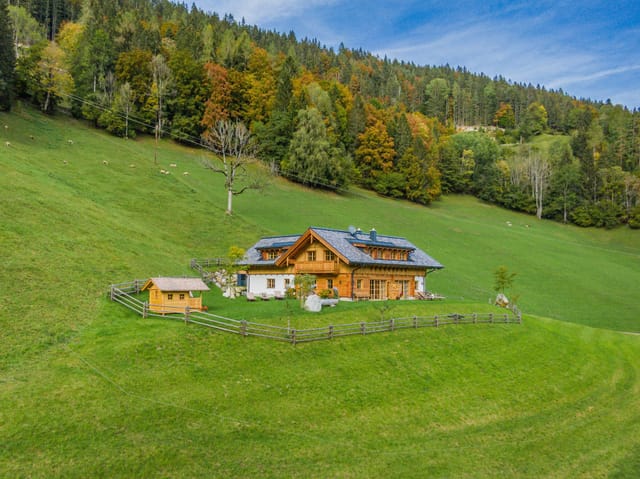 Almchalet Linharterhof
