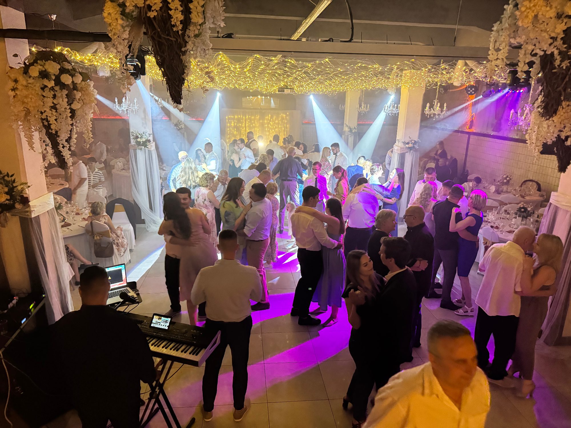 Boutique Hotel & Event Center — 9. fotó