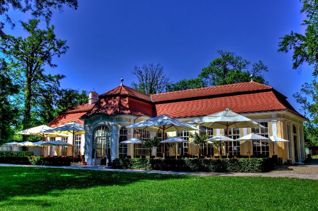 Orangerie im Schlosspark Steyr